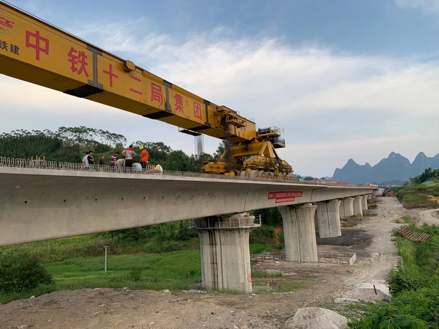 梅江预应力加固在公路桥梁施工应用